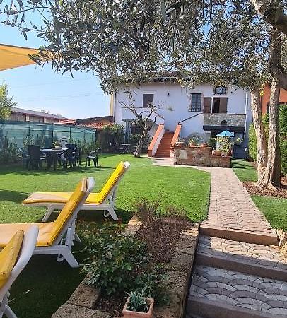 Garda Family House Hotel Desenzano del Garda Eksteriør billede