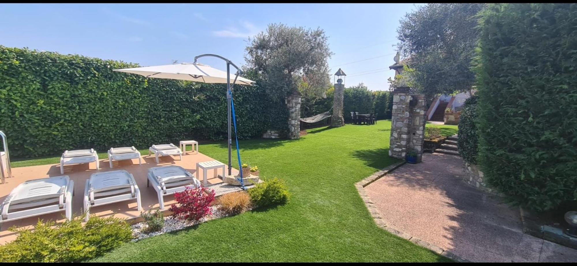 Garda Family House Hotel Desenzano del Garda Eksteriør billede